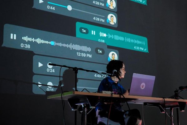  20250525_Performance Aliento Liquido Castro Duperly_Fotografías Acosta Alzate_DSCF2717.jpg