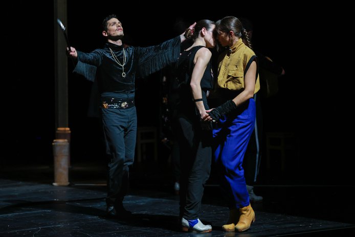 © De-Da Productions