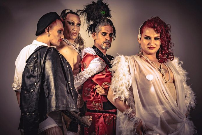 © Ana Carolina Alba