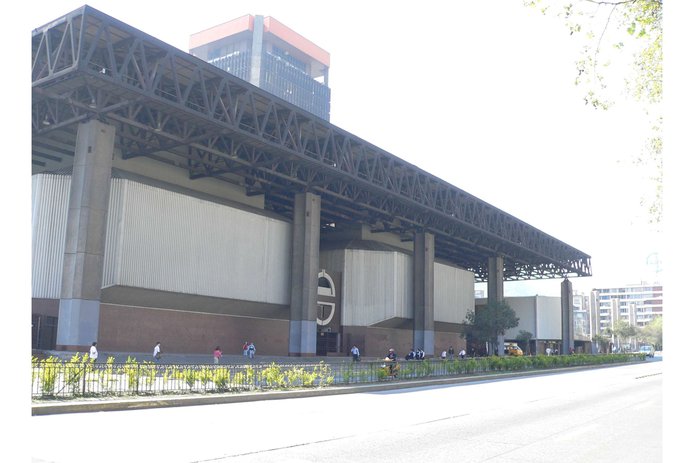 Edificio Diego Portales. ©Lateral Arquitectura