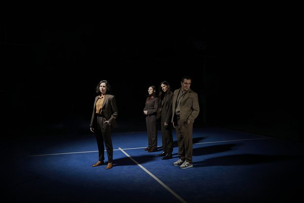 El traje del novio.tif Un caso aislado (1).jpg