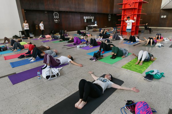  VIVO YO DOMINGO 2.jpg