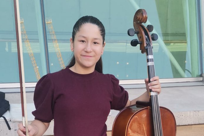 Violeta Muñoz - Violoncello