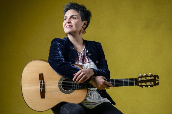 Elizabeth-morris1.jpg eli-morris.jpg